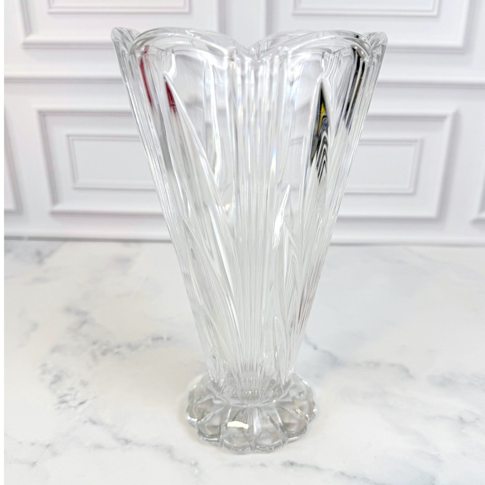 Marquis by Waterford 8" X 4.5" Crystal Vase Festivale Flower Bouquet Design